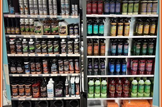 Sortiment med bilvårdsprodukter i Hedemora från Payback